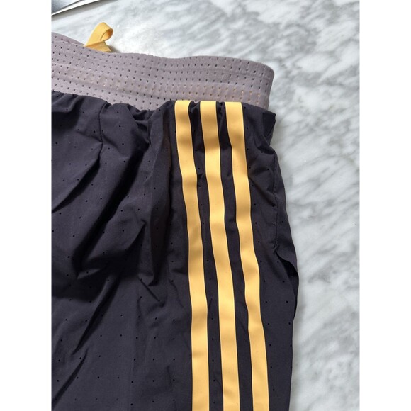 Adidas 2024 Pro Elite Team Running Shorts Aurora Black Mens S Small IN1123 NEW - Picture 5 of 7